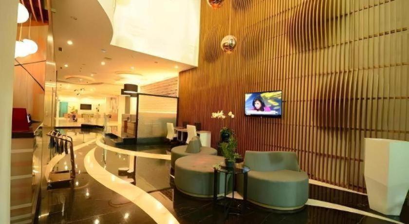 Clay Hotel Jakarta Jacarta Exterior foto
